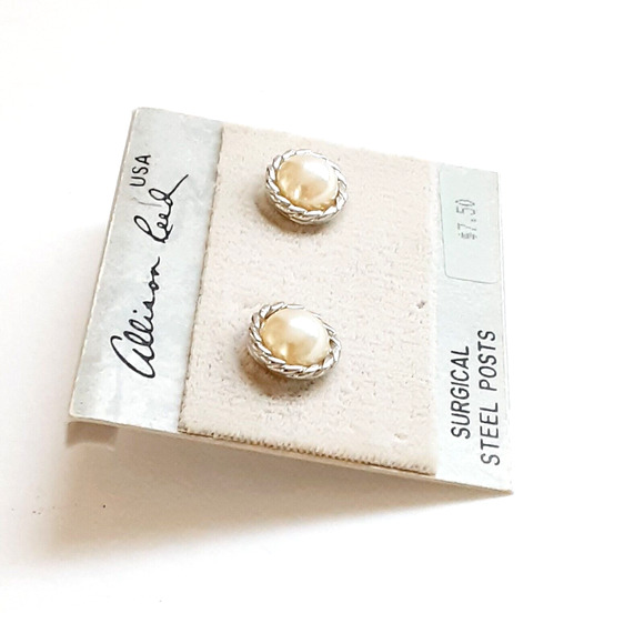 Allison Reed Vintage Pearl Silver Tone Stud Pierced Earrings Made In USA Classic - Picture 2 of 4